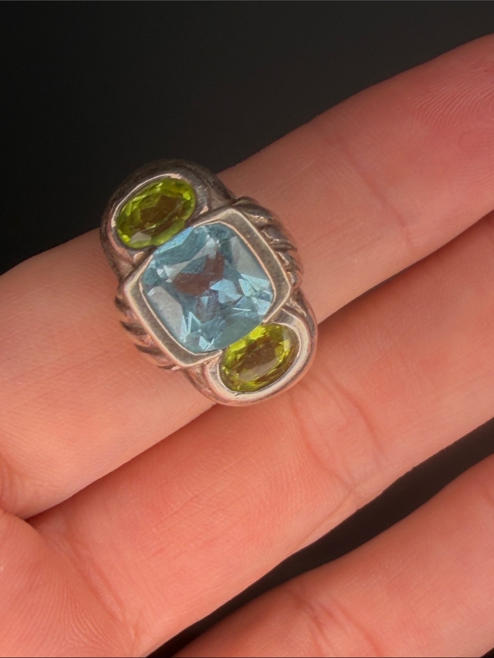 Judith Ripka Blue Topaz and Peridot Sterling Ring Sz 6